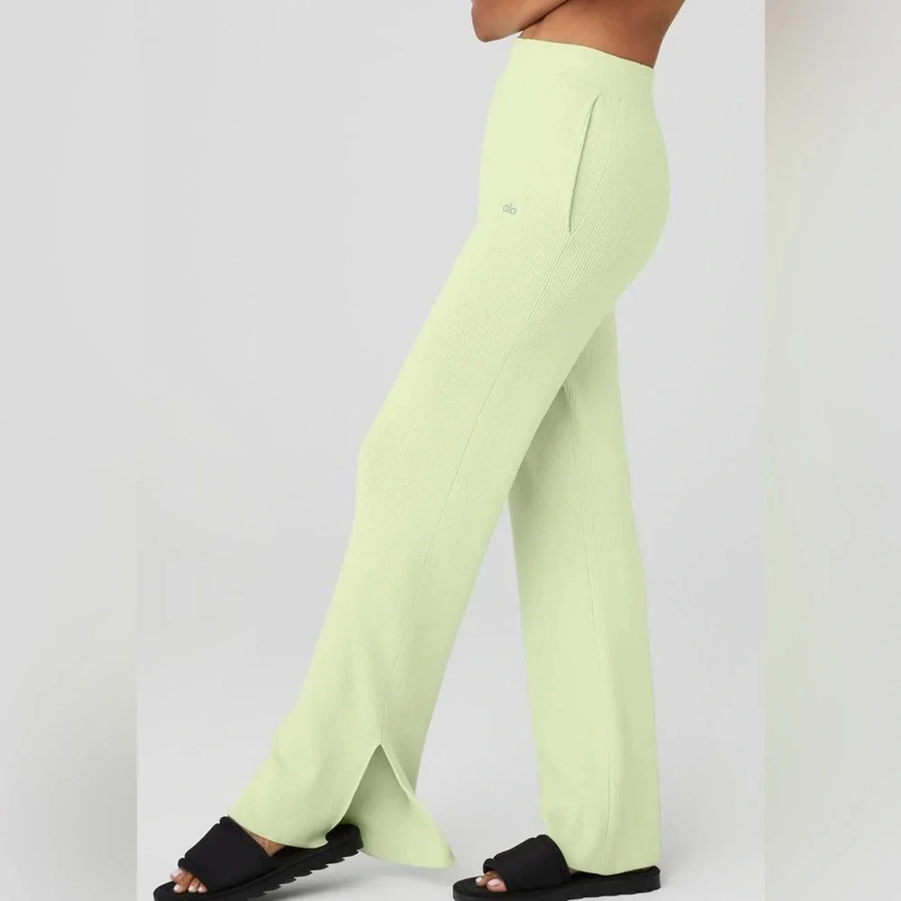 ALO Yoga Wide Leg Pants in Light Green